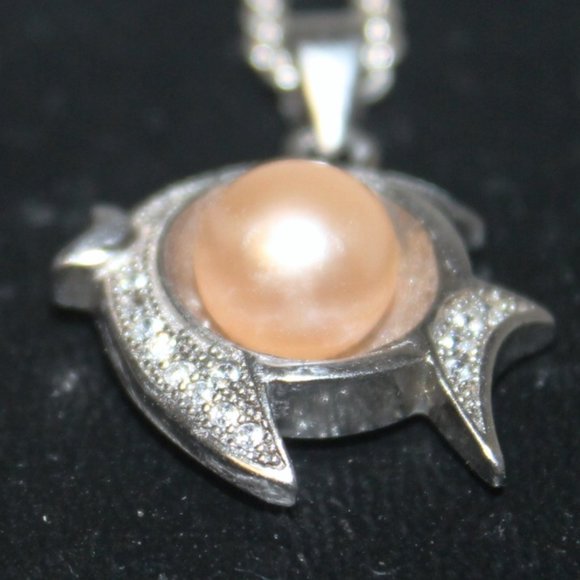 925 Pearl Sapphire Fish Fishy Pendant Necklace - Picture 8 of 10